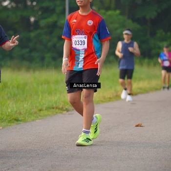 Runner Photo 8148335
