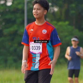 Runner Photo 8148336