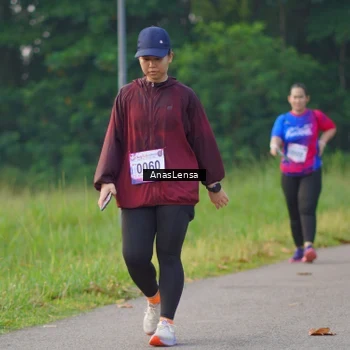 Runner Photo 8148389
