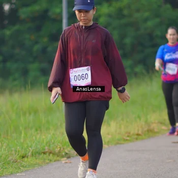 Runner Photo 8148390