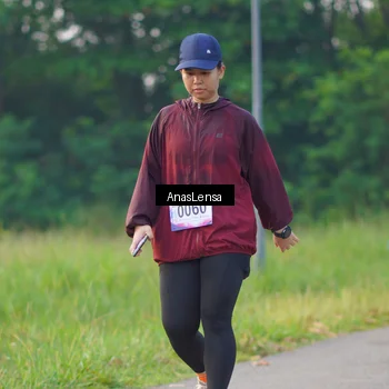Runner Photo 8148396