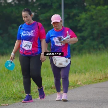 Runner Photo 8148399