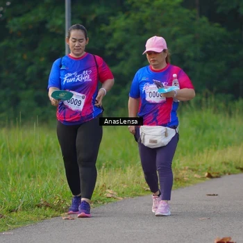 Runner Photo 8148404