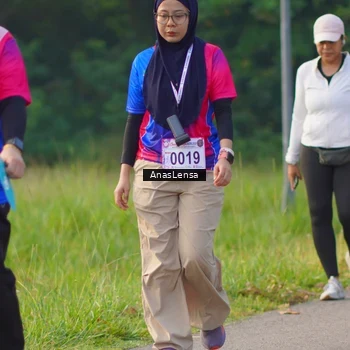 Runner Photo 8148424
