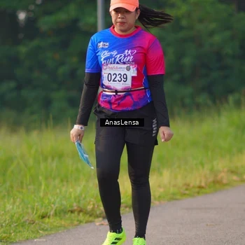 Runner Photo 8148438