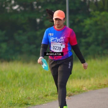 Runner Photo 8148451