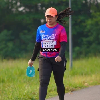 Runner Photo 8148453