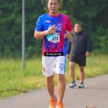Runner Photo 8148489