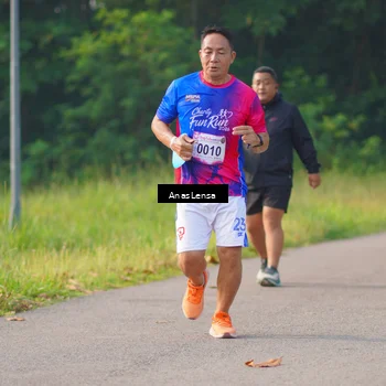 Runner Photo 8148498
