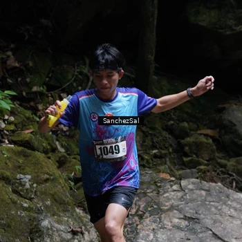 Runner Photo 8148539
