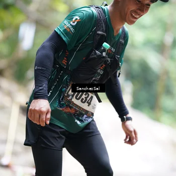 Runner Photo 8148572