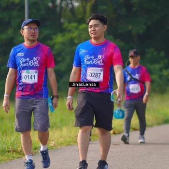 Runner Photo 8148614