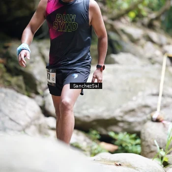 Runner Photo 8148615