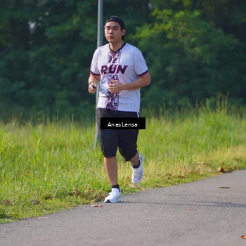 Runner Photo 8148632