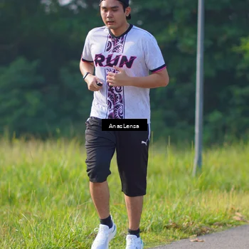 Runner Photo 8148643