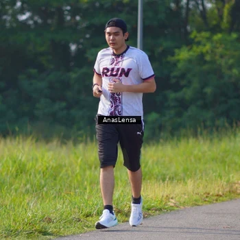 Runner Photo 8148659
