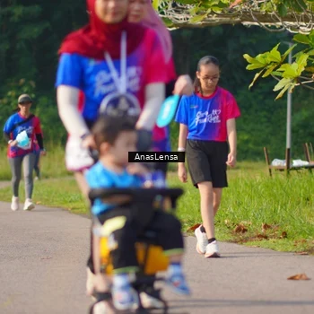 Runner Photo 8148686