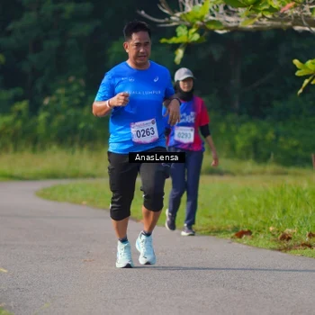 Runner Photo 8148736