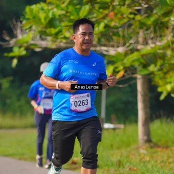 Runner Photo 8148742
