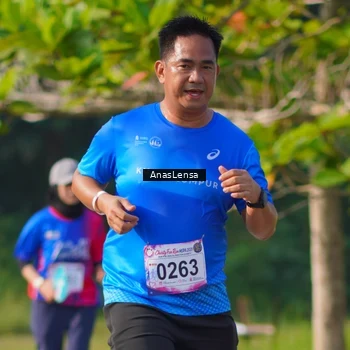 Runner Photo 8148763