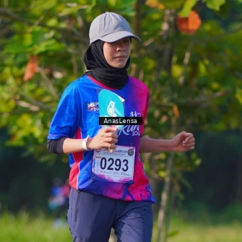 Runner Photo 8148782