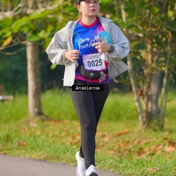 Runner Photo 8148849