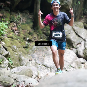 Runner Photo 8148923