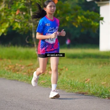 Runner Photo 8148932