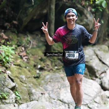 Runner Photo 8148937