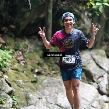 Runner Photo 8148938