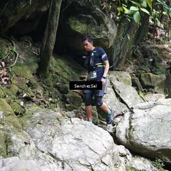 Runner Photo 8149005