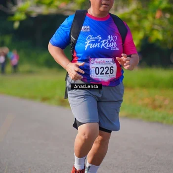Runner Photo 8149010
