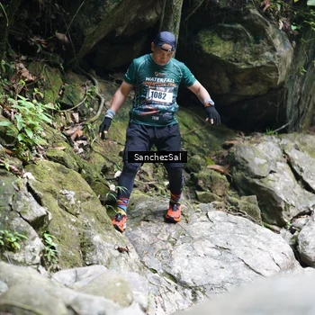 Runner Photo 8149059