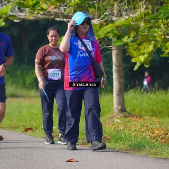Runner Photo 8149069