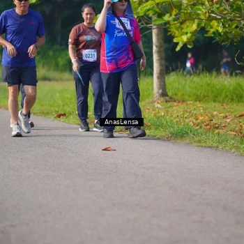 Runner Photo 8149071