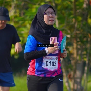 Runner Photo 8149112