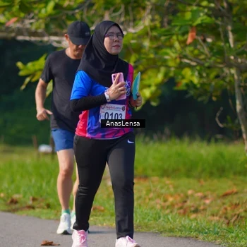 Runner Photo 8149113