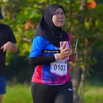 Runner Photo 8149116