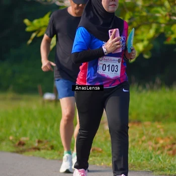 Runner Photo 8149120