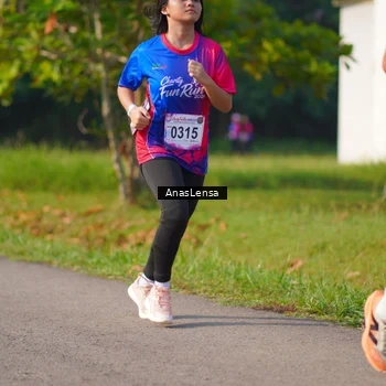 Runner Photo 8149135