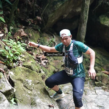 Runner Photo 8149143