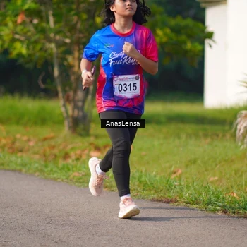Runner Photo 8149154