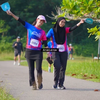 Runner Photo 8149198