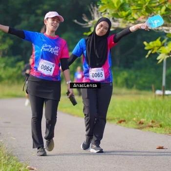 Runner Photo 8149204