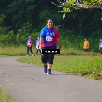 Runner Photo 8149266