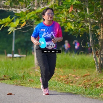Runner Photo 8149286