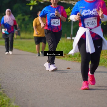 Runner Photo 8149293