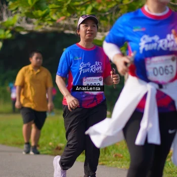 Runner Photo 8149302