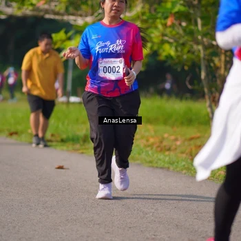 Runner Photo 8149303