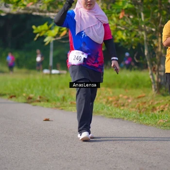 Runner Photo 8149321